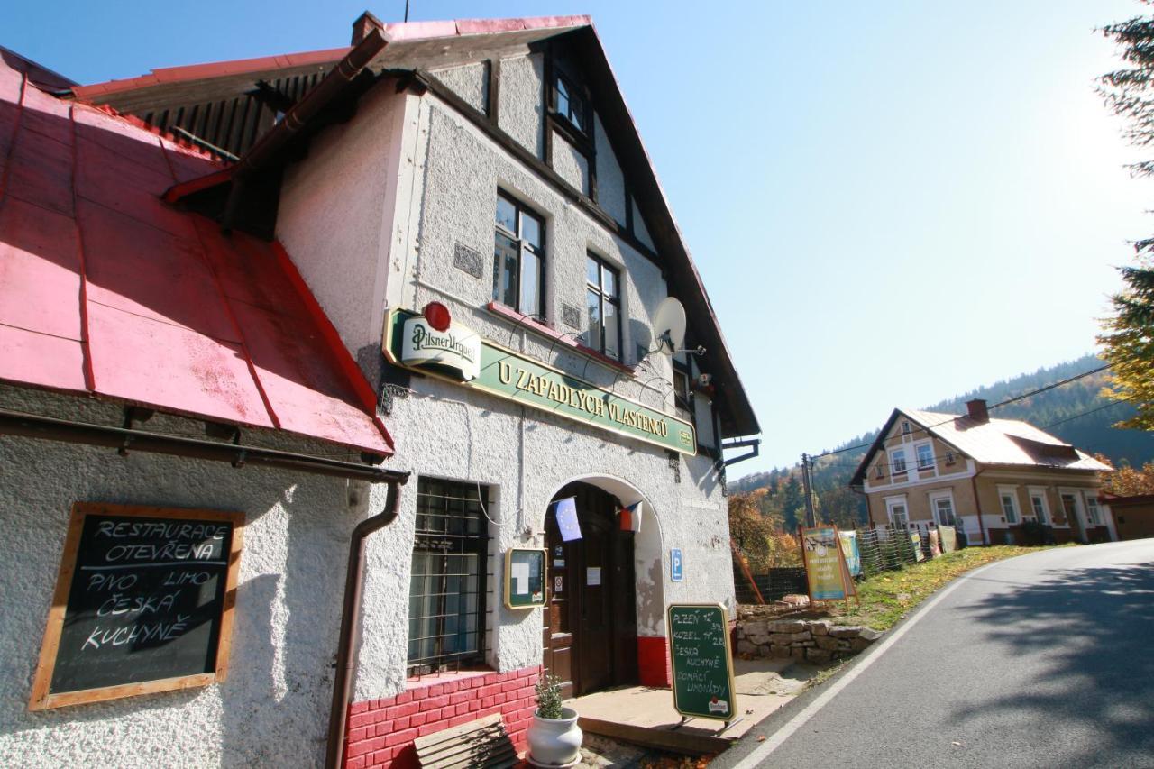 Penzion Paseky U Zapadlych Vlastencu Exterior foto